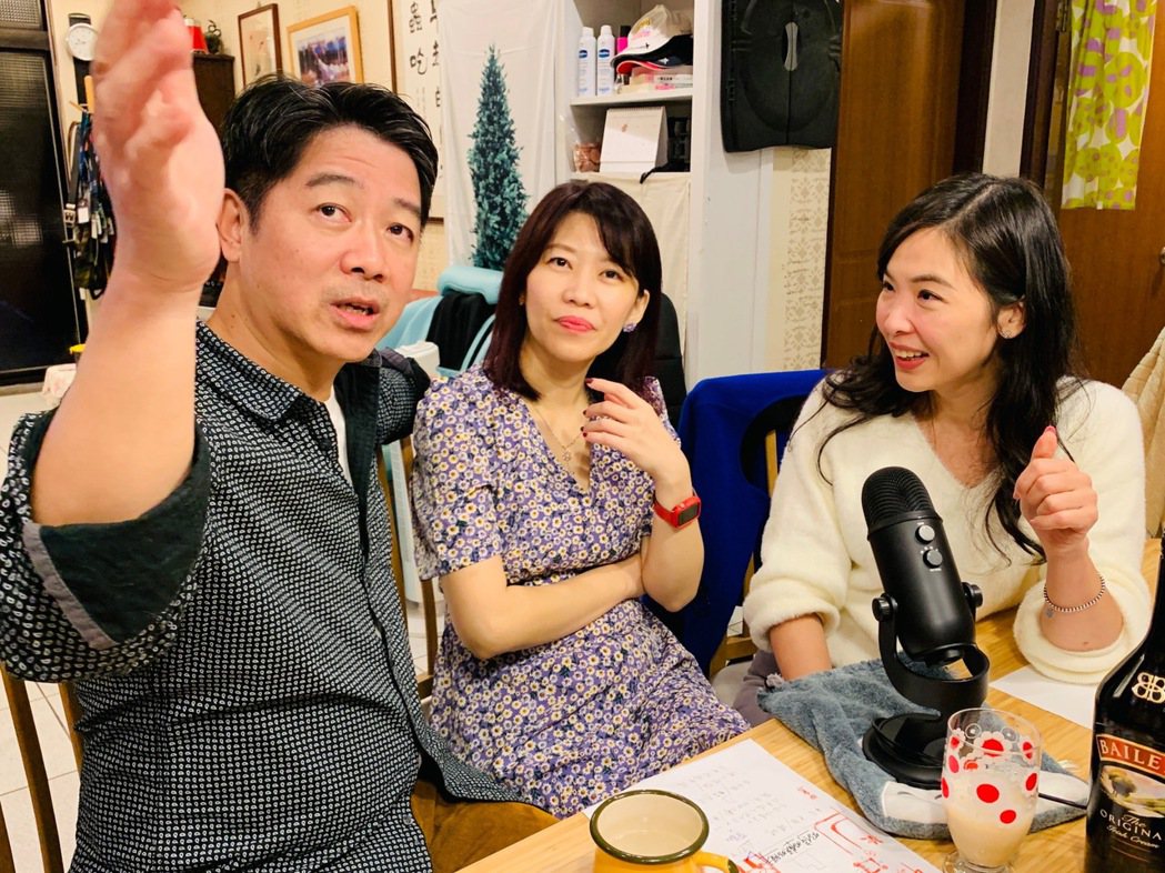 龐德接受嵐podcast姐好家在專訪，分享訂做中島的經驗。圖／張旭嵐提供