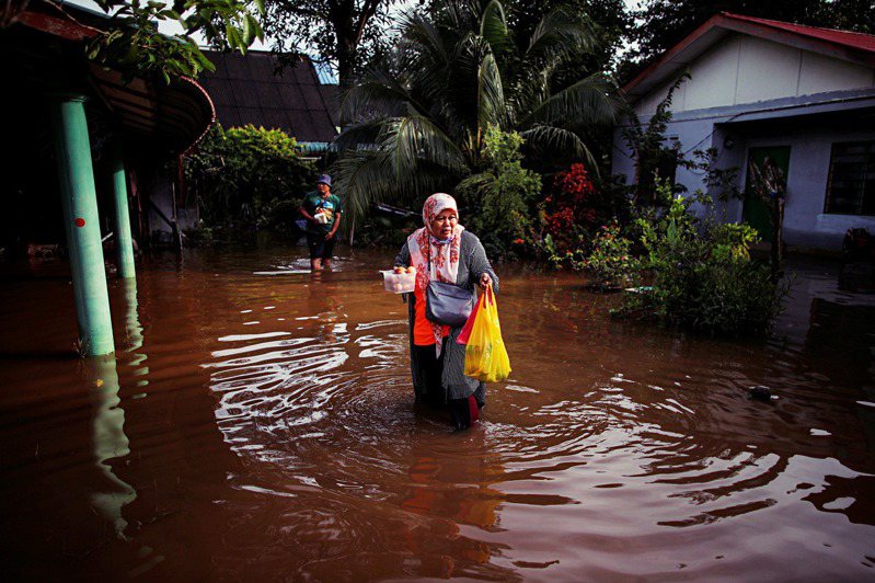 水患憂慮下的投票：2022馬來西亞全國大選…要選什麼？ | 政經角力 | 轉角國際 udn Global