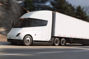 12月交車！Tesla Semi純電卡車達成載重81,000磅 行駛805公里的道路測試