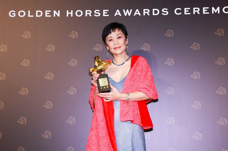 張艾嘉以《燈火闌珊》獲得第59屆金馬獎最佳女主角。記者王聰賢/攝影