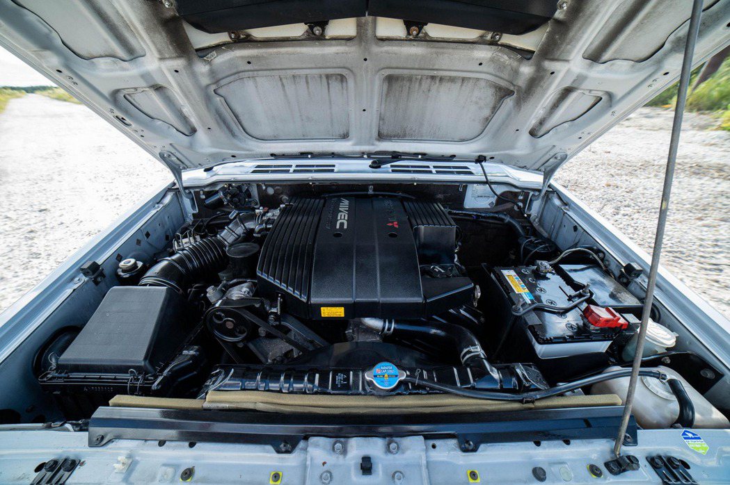3.5升V6自然進氣引擎，動力輸出為280ps/35.5kg-m。 摘自Cars...