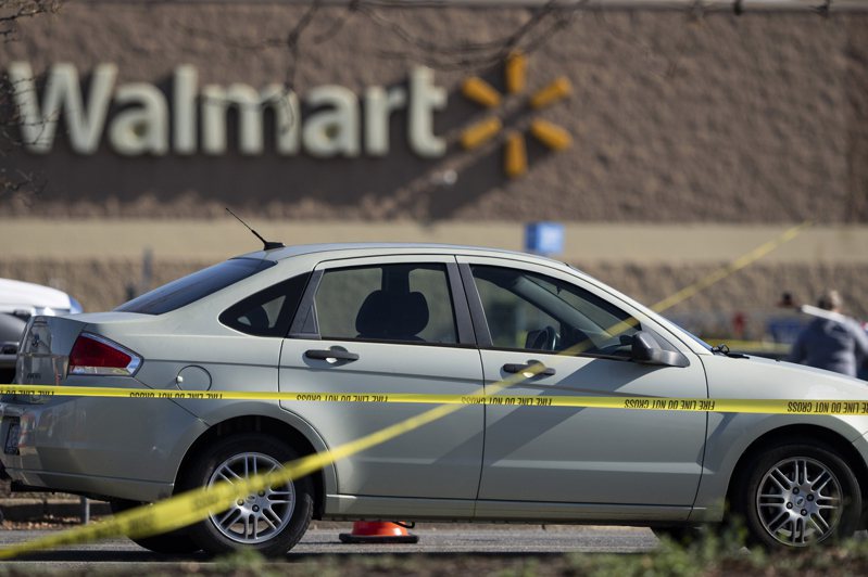 维吉尼亚州奇萨皮克市沃尔玛超市枪案凶嫌，经证实为现年31岁的店经理安德·宾。美联社(photo:UDN)
