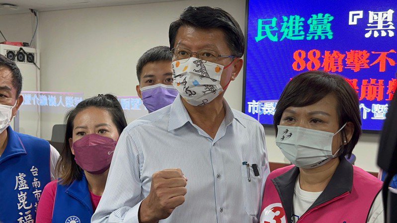 國民黨台南市長候選人謝龍介指，現在是用當市長的心情衝刺，已經在做市長工作，規畫市政資源如何重新分配。本報資料照片