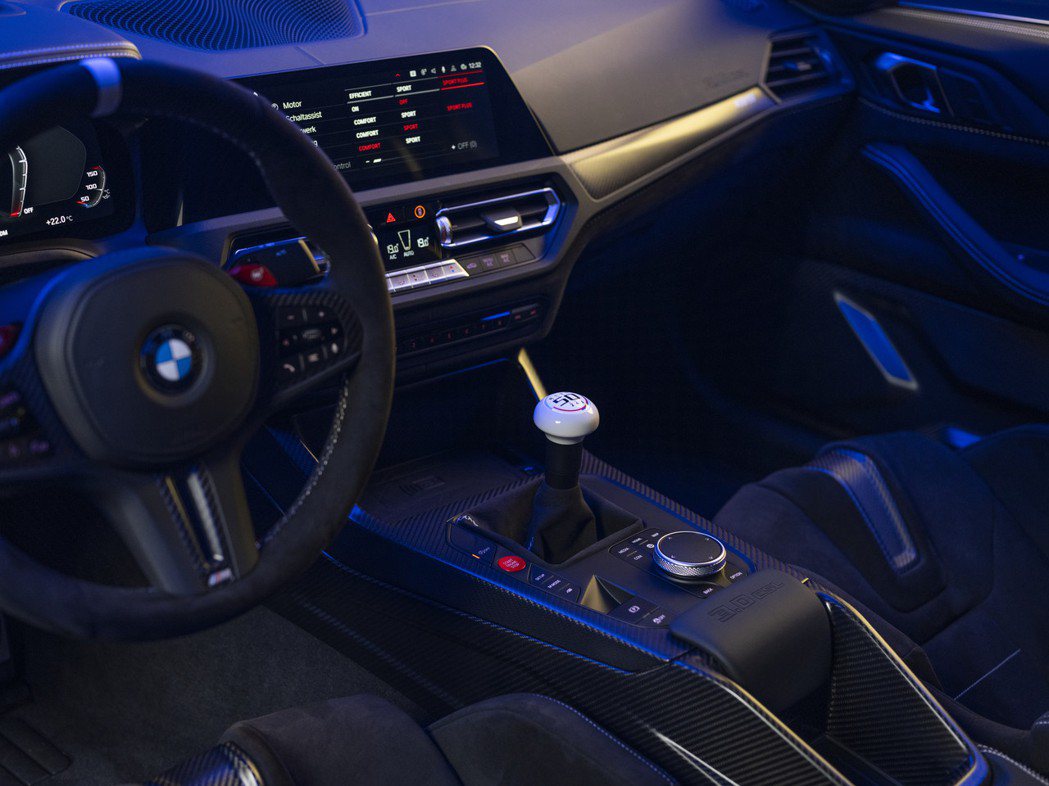 BMW 3.0 CSL配置六速手排變速箱。 摘自BMW