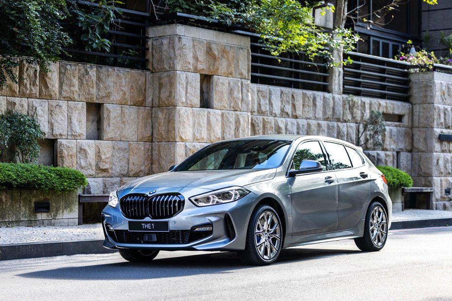BMW總代理導入全新1系列 Edition ColorVision，建議售價175萬元起。 圖／汎德提供