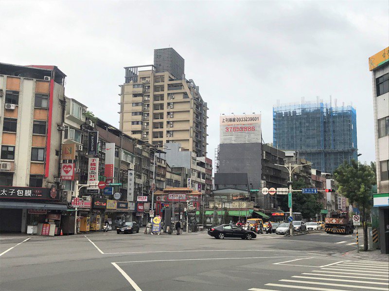 松山區街景。記者游智文／攝影