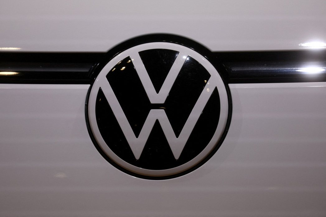 外媒報導，福斯汽車（VW）正與鴻海洽商，有意在美國市場重新打造Scout次品牌。...