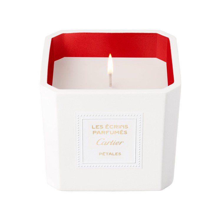 Les Écrins Parfumés Cartier PÉTALES花瓣香氛蠟燭，220 克，約5,750元。圖／卡地亞提供