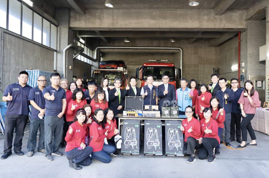 上銀集團嘉惠鄉里，為台中市春社消防分隊增添設備。上銀集團提供