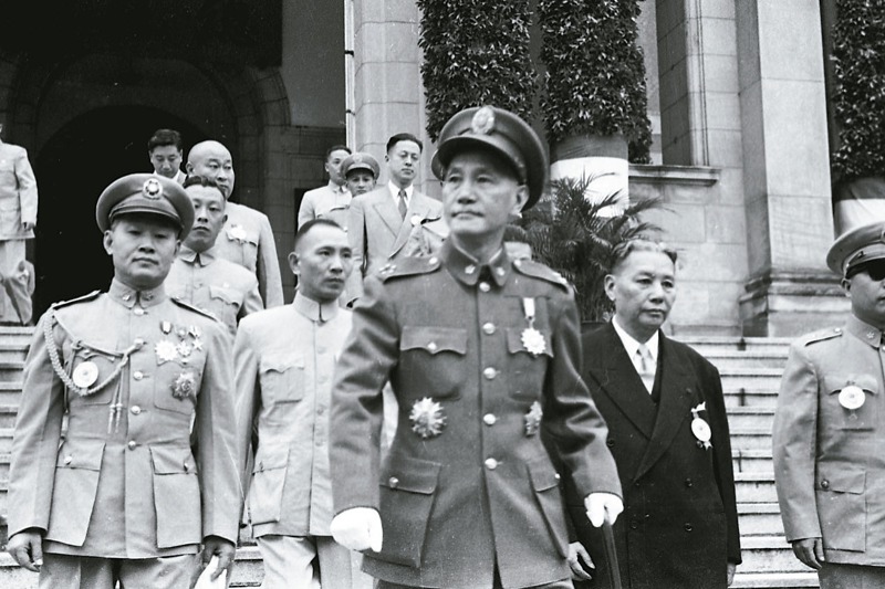 太平洋戰爭爆發前，日方兩度透過情報機關與蔣中正（中）個人代表在香港秘密談判。圖／聯合報系資料照片