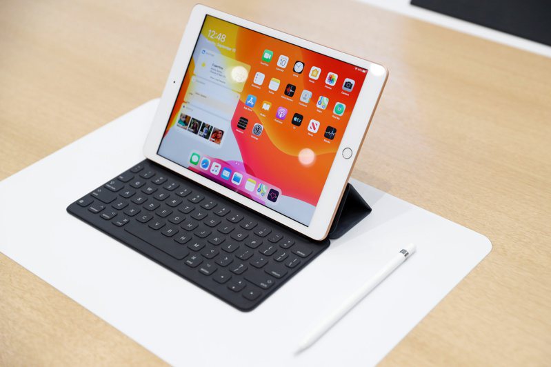 消息人士透露，印度正研议选项，让苹果公司将部分平板电脑iPad的生产从中国大陆移往印度。路透(photo:UDN)