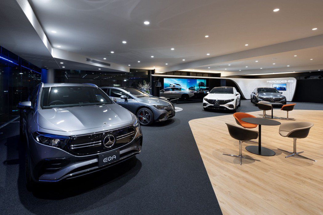 Mercedes-EQ Yokohama賓士全球首間專賣EQ純電車系的專賣店。 ...