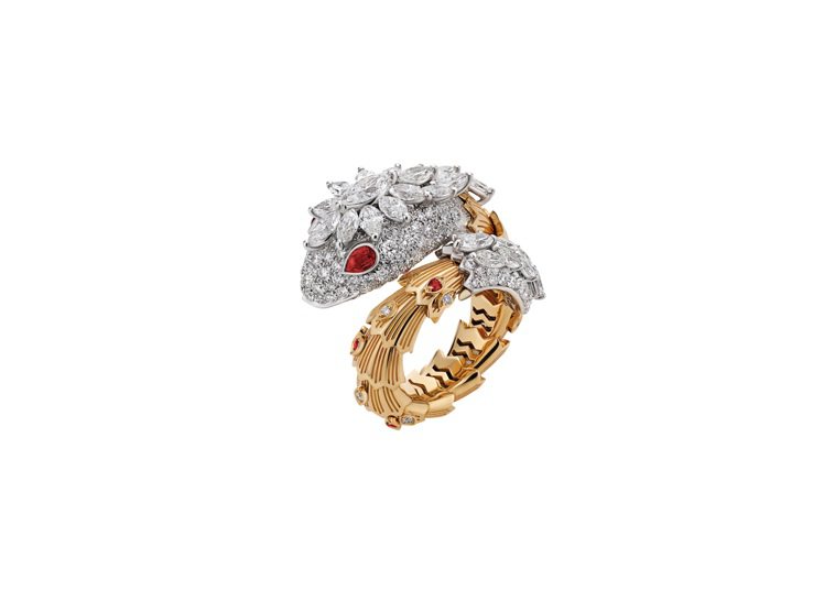 BVLGARI SERPENTI系列頂級紅寶石與鑽石戒指。圖／寶格麗提供