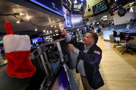 Leuthold Group的Jim Paulsen表示，整個華爾街幾乎都在提防經濟衰退之際，明年股市至少將上漲25%。（路透）