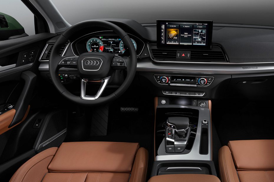 圖為現行第二代Audi Q5內裝。 摘自Audi