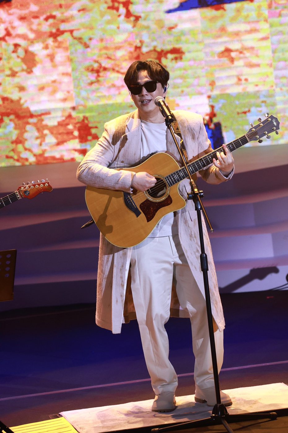蕭煌奇24日在台北國際會議中心開唱，全場座無虛席。記者王聰賢／攝影