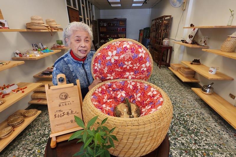 84歲劉玉英傳承、創新茶壽技藝逾半世紀。記者胡蓬生／攝影
