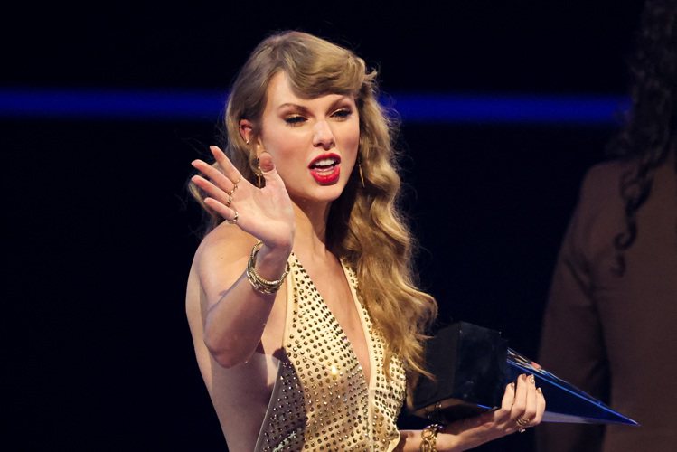 泰勒絲都在「史上兩百位最佳歌手」名單上佔有一席之地。（路透資料照片）