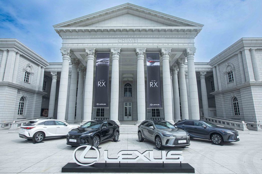 RX車系已穩居該級距之銷售龍頭長達23年，大改款後外觀內裝全面進化，累計超過3,...
