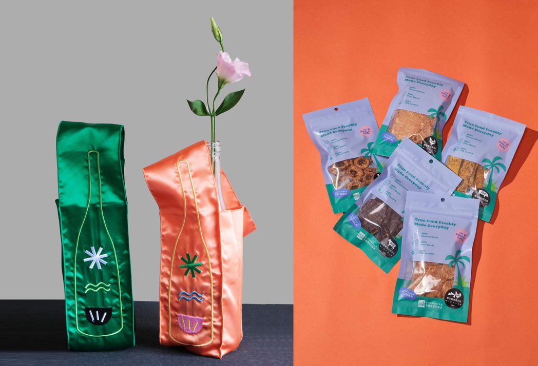 URFVSSN拜年寵物零食組合包含刺繡禮物袋、CoConilla寵物香料零食等。...