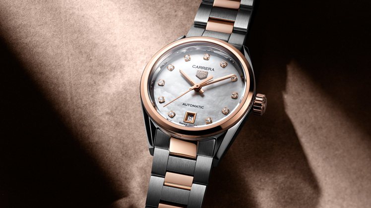 泰格豪雅Carrera系列入門款日期珠寶腕表，精鋼表殼搭配18K玫瑰金表圈、珍珠...
