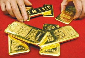 2022年12月30日的黃金價格與同年1月2日開年的價格幾乎相同，在去年出現40年來最嚴重的通膨之際，黃金價格卻未跟著反映。圖為中信局黃金金塊。圖／聯合報系資料照片