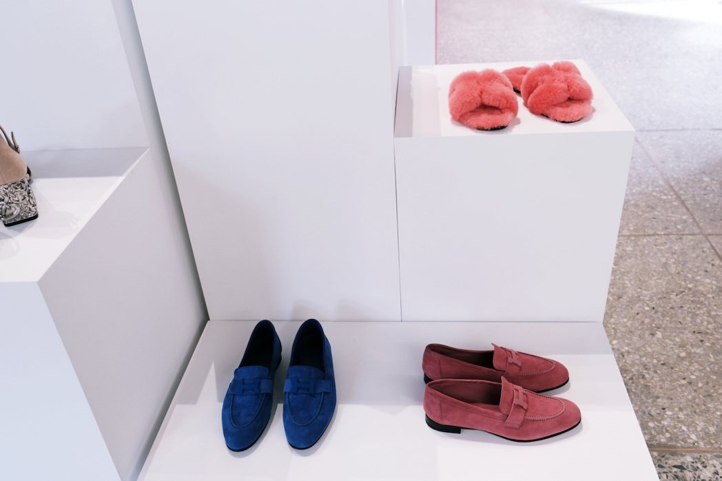 暢銷熱賣的Paris樂福鞋新增了更多材質、顏色的新選擇，photo by eli...