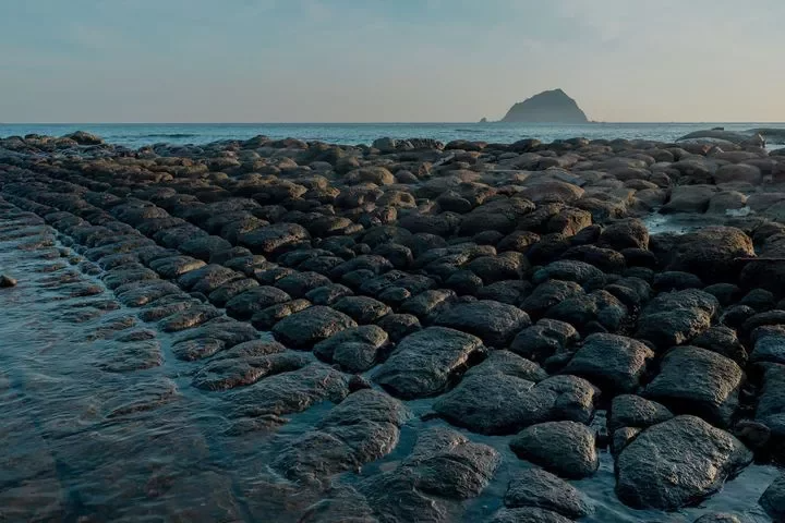 豆腐岩。 圖／北海岸及觀音山國家風景區管理處提供