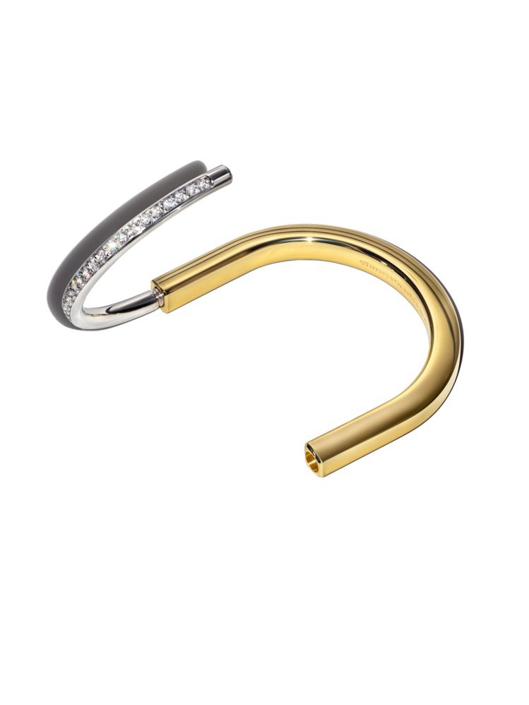 Tiffany Lock 18K金與白金鑲鑽手鐲，41萬5,000元。圖／Tiffany提供