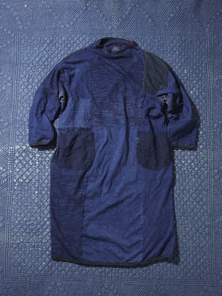 藍職人Iroiro 45系列Ai Indigo洋裝，89,800元。圖／喜事集團提供