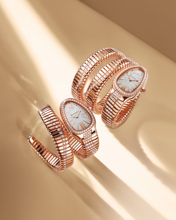 （由左至右）BVLGARI Serpenti Tubogas Infinity 35毫米玫瑰金單圈鑲鑽腕表與玫瑰金雙圈鑲鑽腕表，價格店洽。圖／寶格麗提供