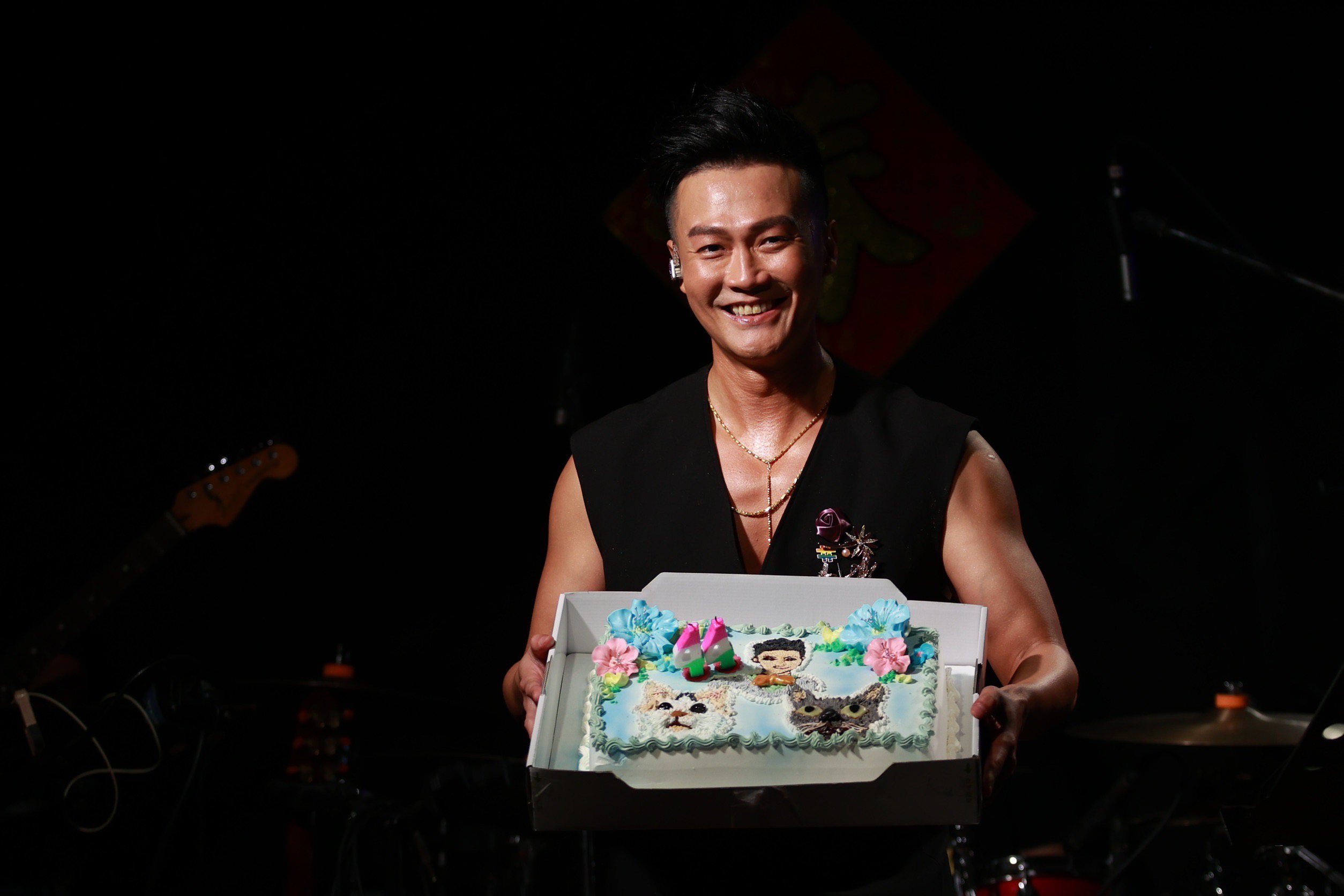 林俊逸昨晚舉辦生日派對演唱會，與粉絲同慶44歲生日。圖／媒體棧提供