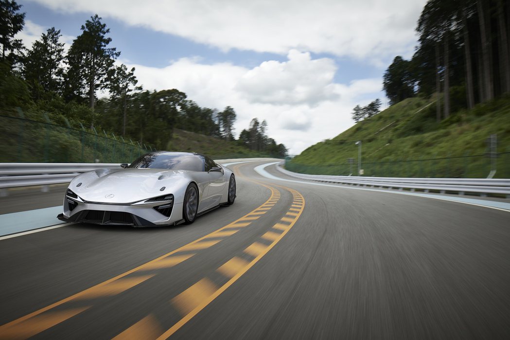 Lexus Electrified Sport Concept電動跑車被賦予傳承LFA超跑精神的使命。 圖／和泰汽車提供