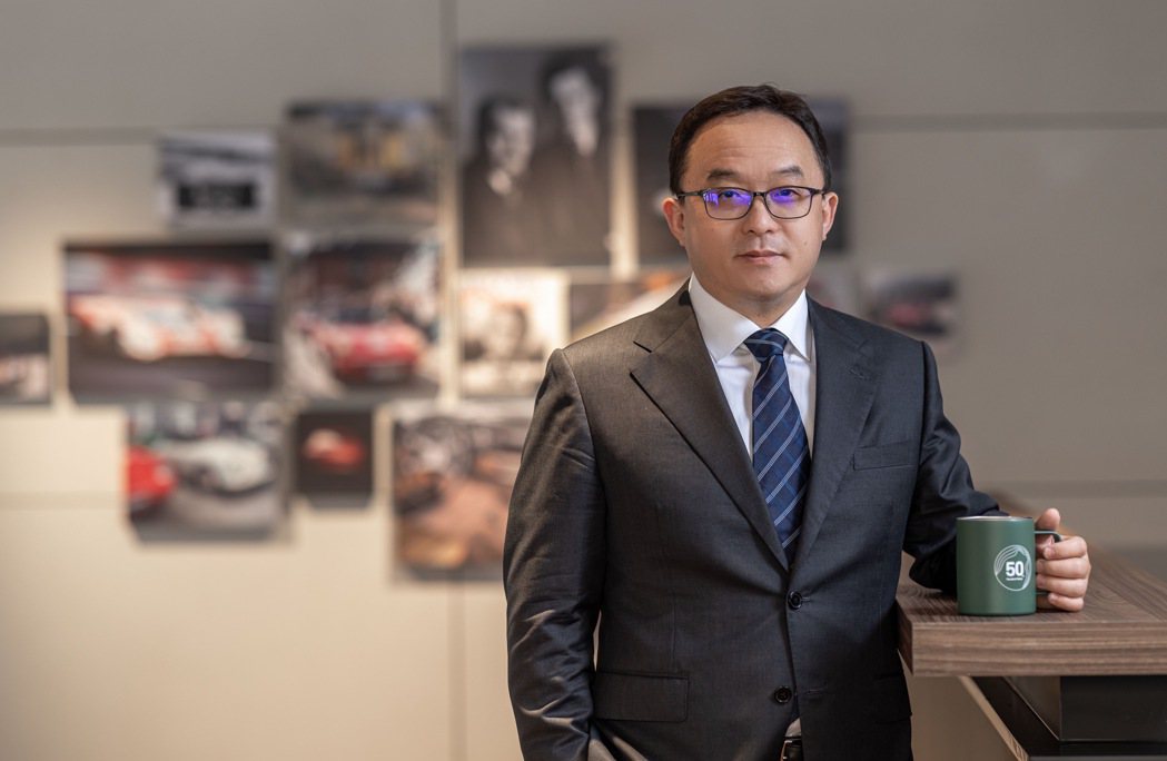 尚騰汽車執行長吳睿弘表示，在台南開保時捷中心是人生的夢想。業者提供