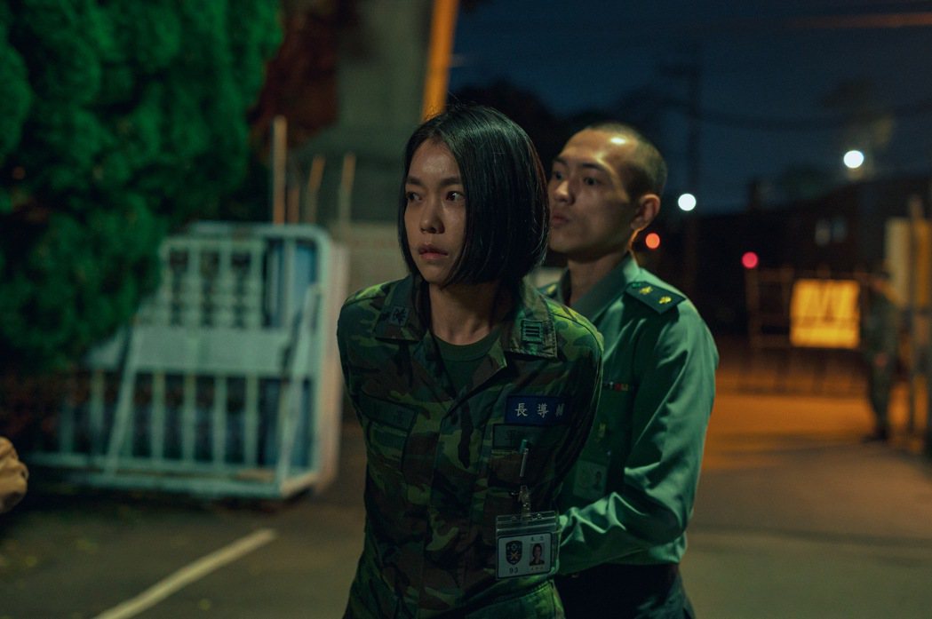 李霈瑜在「台灣犯罪故事」中演輔導長。圖／Disney+提供