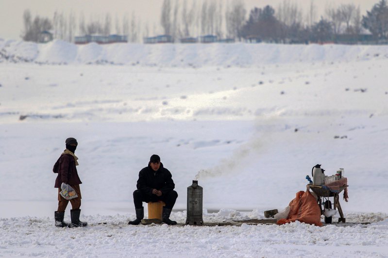 阿富汗寒害至少造成104人死。 歐新社