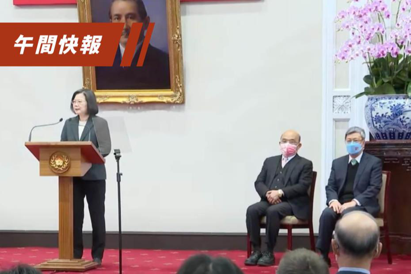 蔡英文總統（左）今天在總統府正式宣布陳建仁（右）接棒蘇貞昌出任行政院長。記者蔡晉宇／攝影