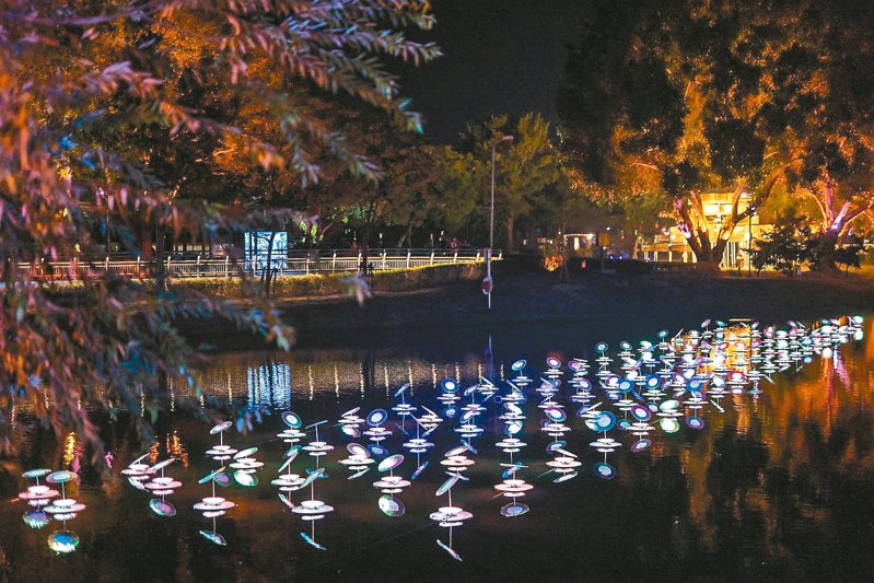 月津港燈節，春節吸引超過40萬遊客。圖／台南市政府提供