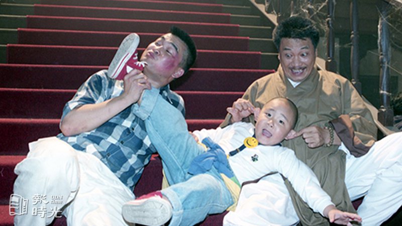 「新烏龍院2」演員。圖為葛民輝（左）、郝邵文（中）、吳孟達（右）。圖／聯合報系資料照（1995/05/17　陳立凱 攝影）