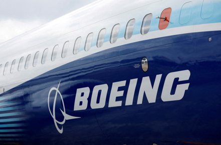 美國飛機製造大廠波音（Boeing）計畫今年裁員2000人。路透