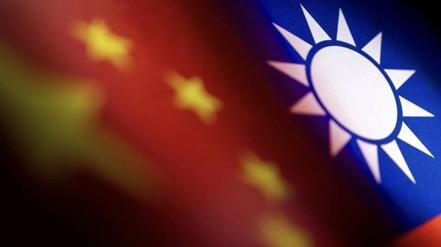 台灣美國商會昨（7）日發布《2023年商業景氣調查》報告，有55%的美國商會會員認為「兩岸關係」是重中之重。路透