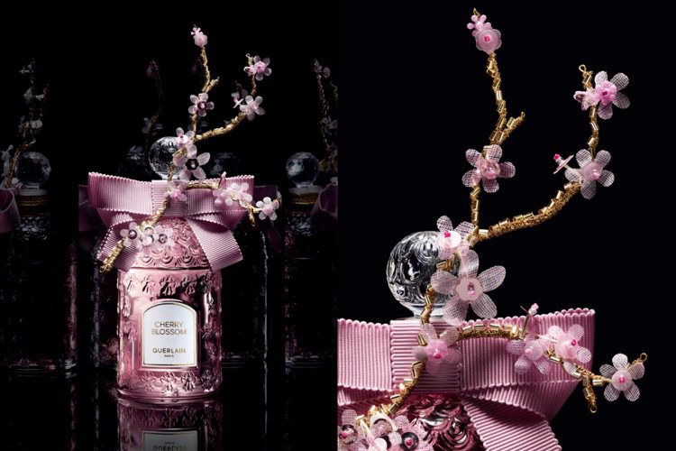 嬌蘭CHERRY BLOSSOM花冠粉櫻淡香水 金絲飾繡蜂印瓶／28,000元。圖／嬌蘭提供