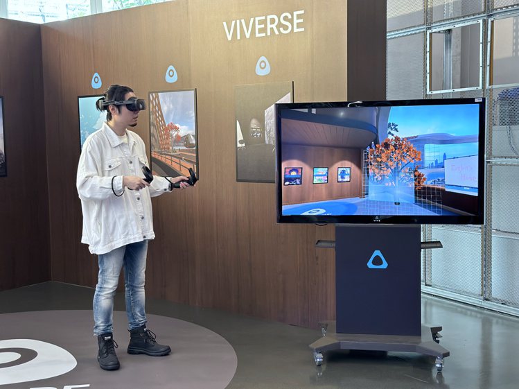 VIVERSE全新設計讓使用者可享有2層樓的個人空間。記者黃筱晴／攝影
