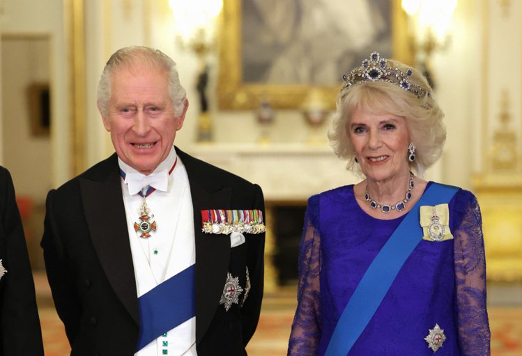 英國國王查爾斯三世夫婦。圖／英國王室官方