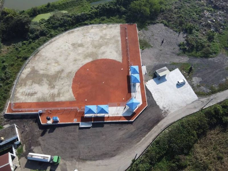 台南市環保局復育學甲衛生掩埋場為壘球場，遭質疑不安全。圖／南市環保局提供