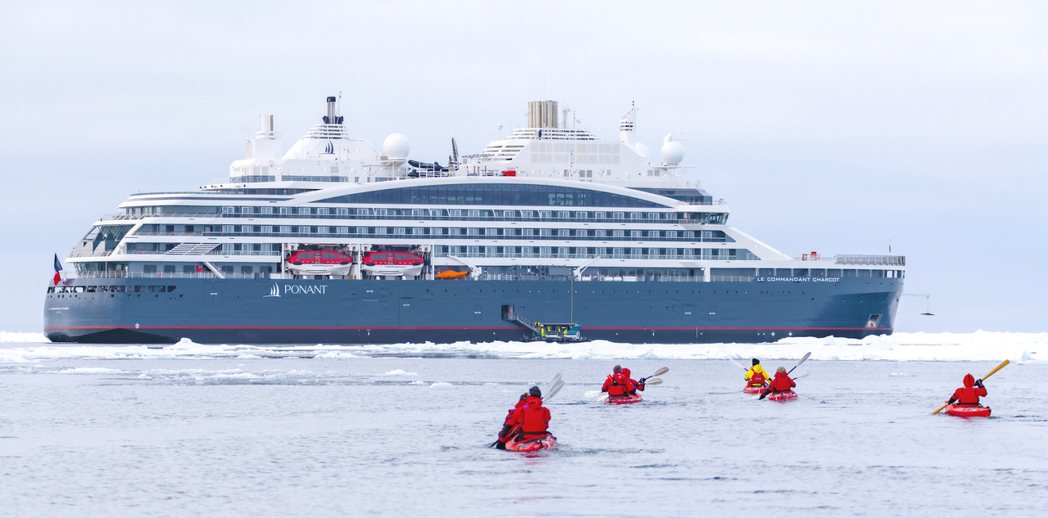 北極21日，將搭乘全球第一艘極地奢華郵輪「指揮官夏古號」。 佳繽旅遊/提供