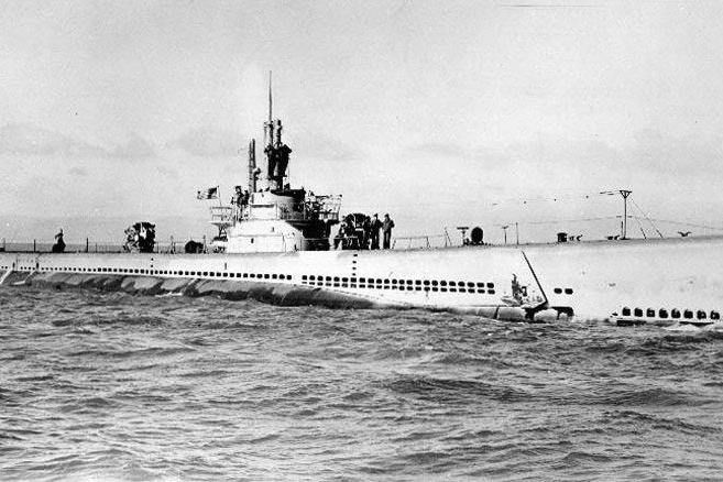 擊沉信濃號的射水魚號潛艦（USS Archerfish SS-311），因為信濃號實在太大，艦長第一眼看到時，以為是一座小島。圖／美國海軍檔案照