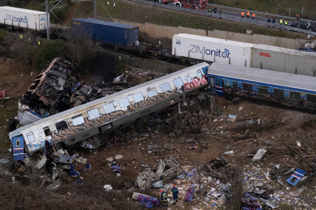 截至2023年3月6日，官方統計希臘火車對撞事故的罹難者人數已有57人，48人住...