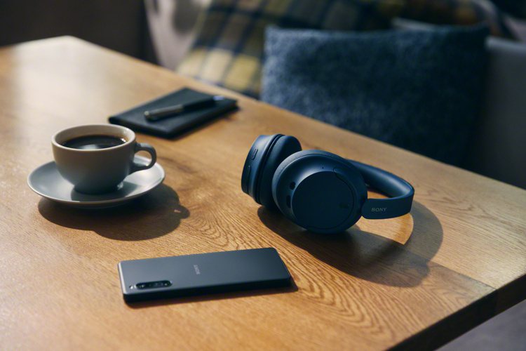 Sony無線藍牙降噪耳機WH-CH720N進階配備專為通話使用的波束成型麥克風加...