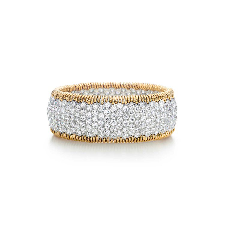 Tiffany & Co. Schlumberger鉑金與18K金鑲嵌總重逾41.3克拉鑽石手環。圖／Tiffany提供
